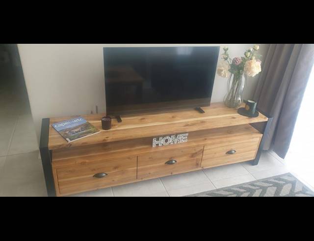 2 BEDROOM PROPERTY TO RENT IN GREENBAY ECO ESTATE